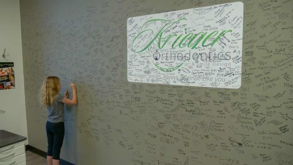 Dr. Krieger Wall